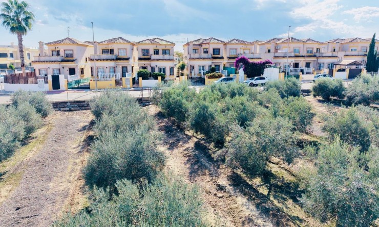 Sale - Detached villa - Los Montesinos - La herrada