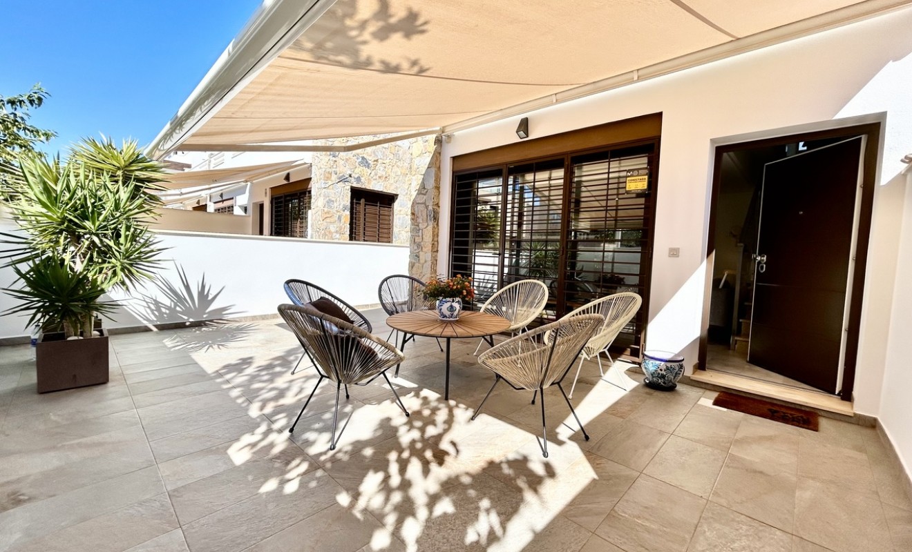 Sale - Townhouse - Torre de la Horadada