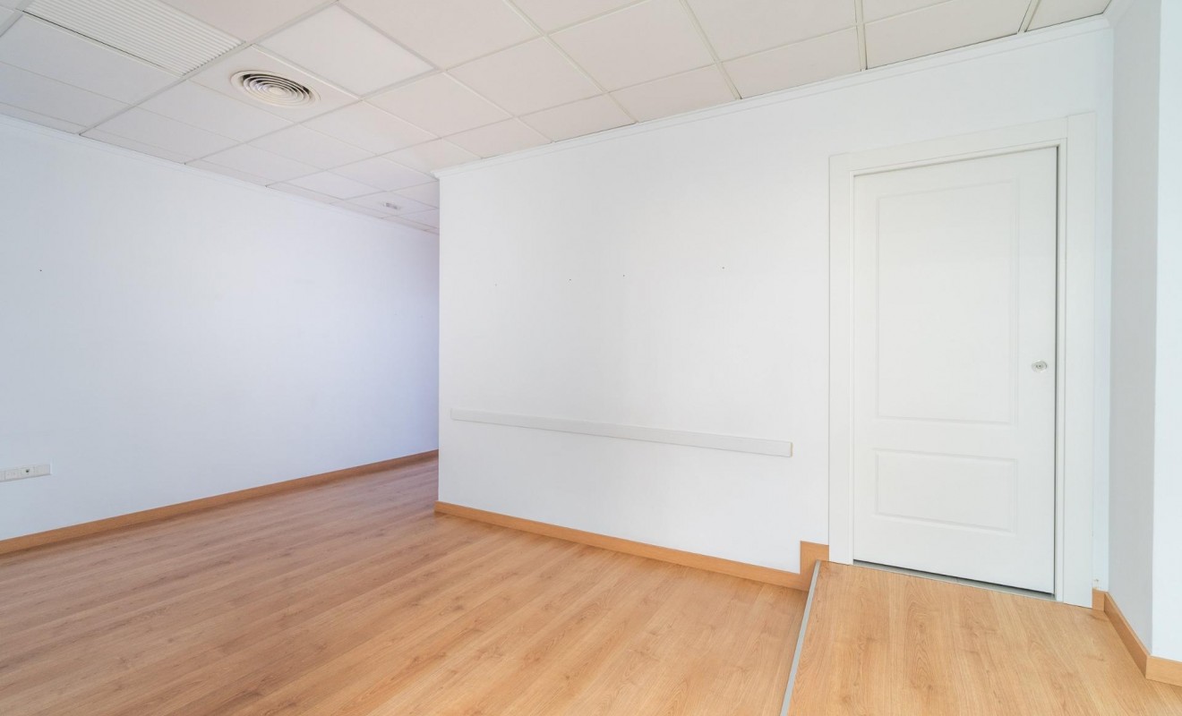 Location longue durée - Commercial Unit - Orihuela Costa - Playa Flamenca