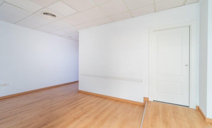 Location longue durée - Commercial Unit - Orihuela Costa - Playa Flamenca