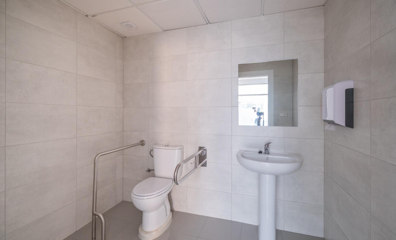 Location longue durée - Commercial Unit - Orihuela Costa - Playa Flamenca