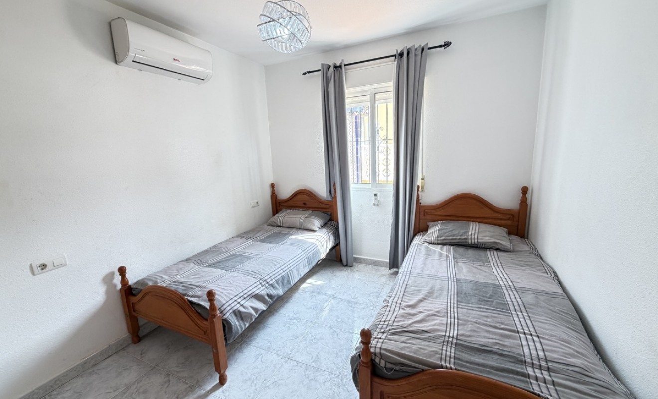 Sale - Villa - Villamartín