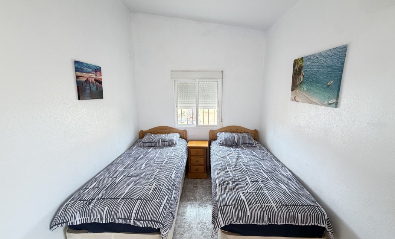 Sale - Villa - Villamartín
