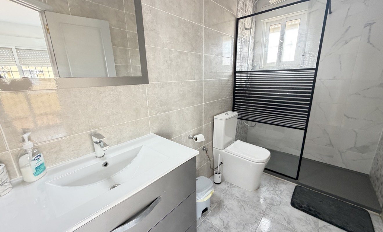 Sale - Villa - Villamartín