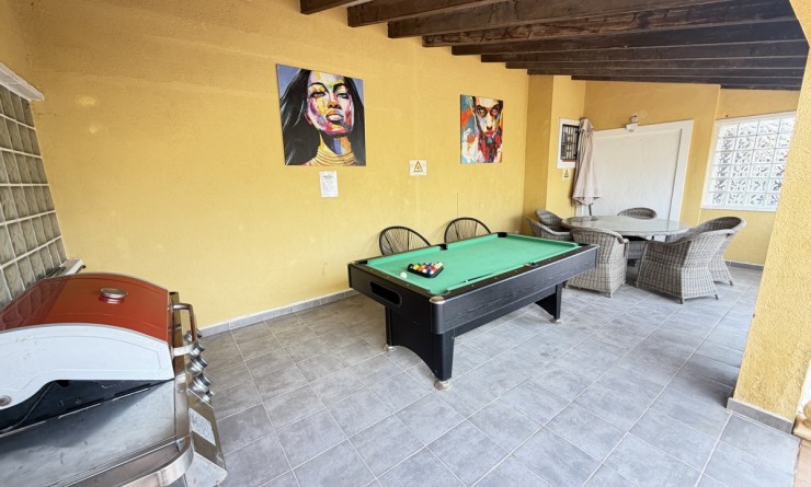 Sale - Villa - Villamartín