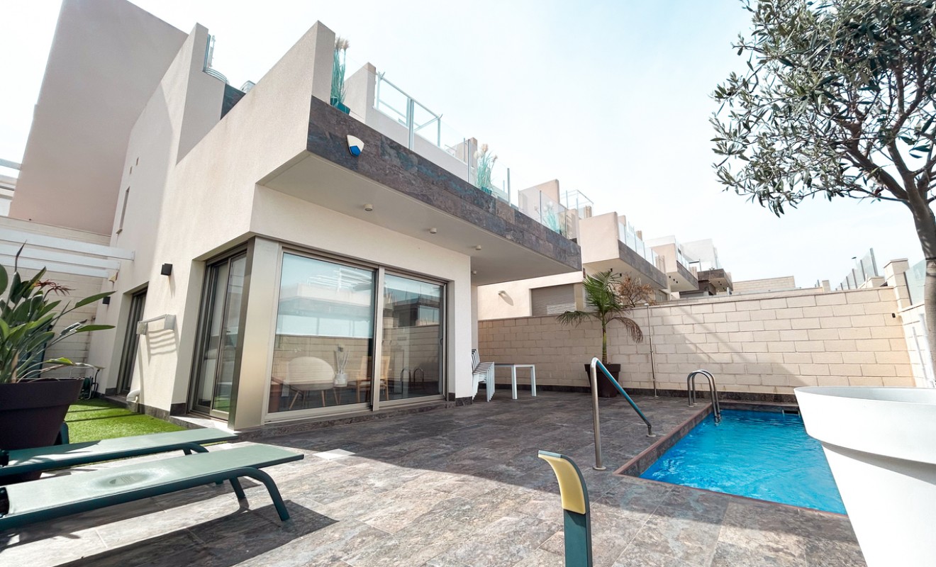 Revente - Villa - Villamartín