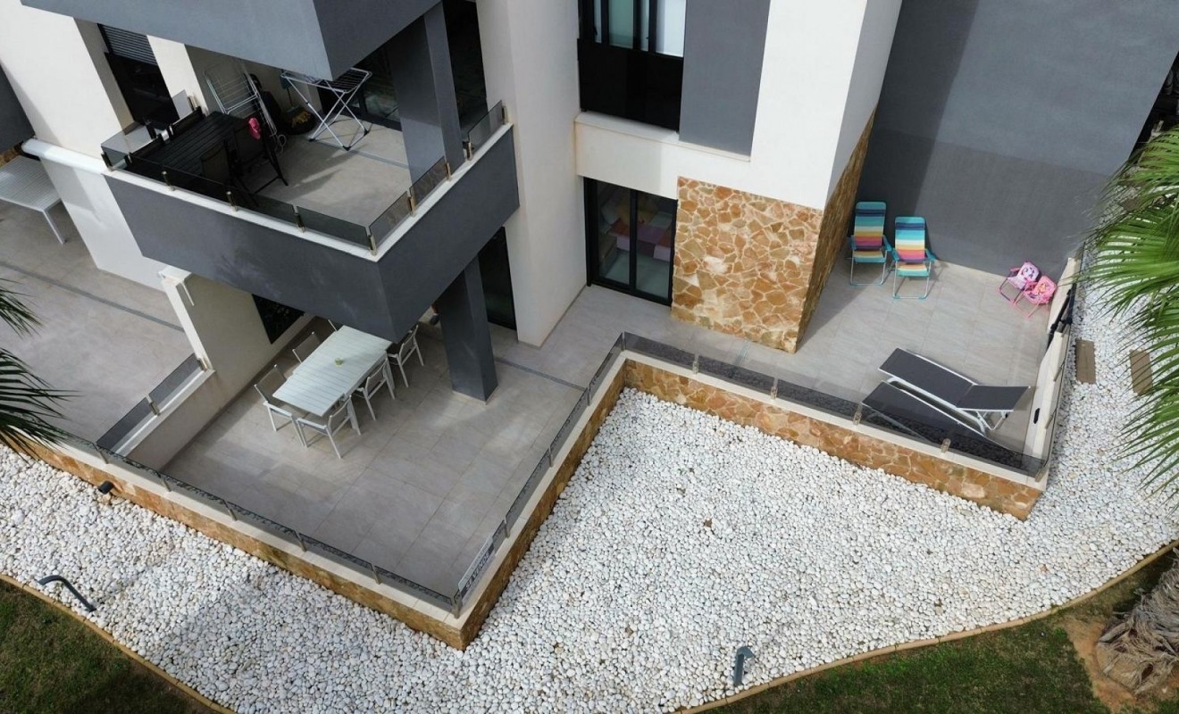 Sale - Apartment - Los Altos