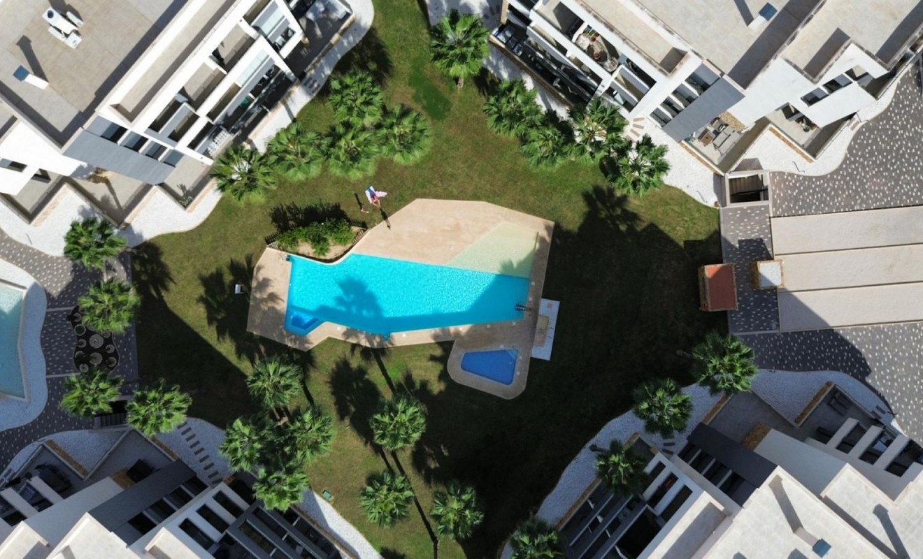 Sale - Apartment - Los Altos
