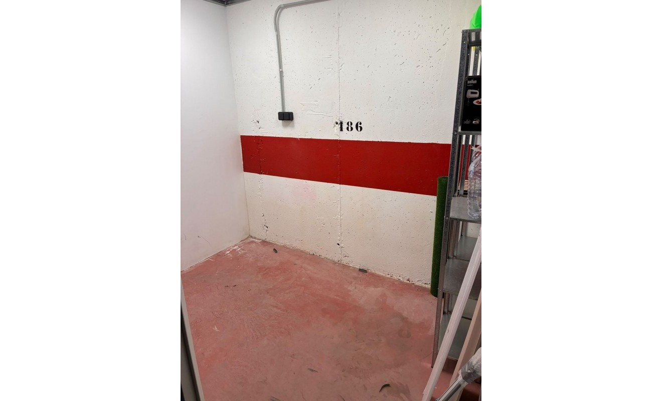 Sale - Apartment - Los Altos