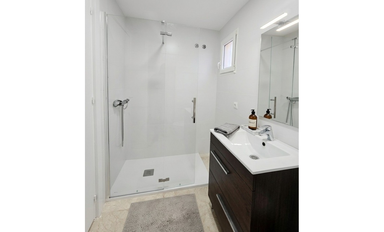 Sale - Apartment / flat - Orihuela Costa - Dehesa de campoamor
