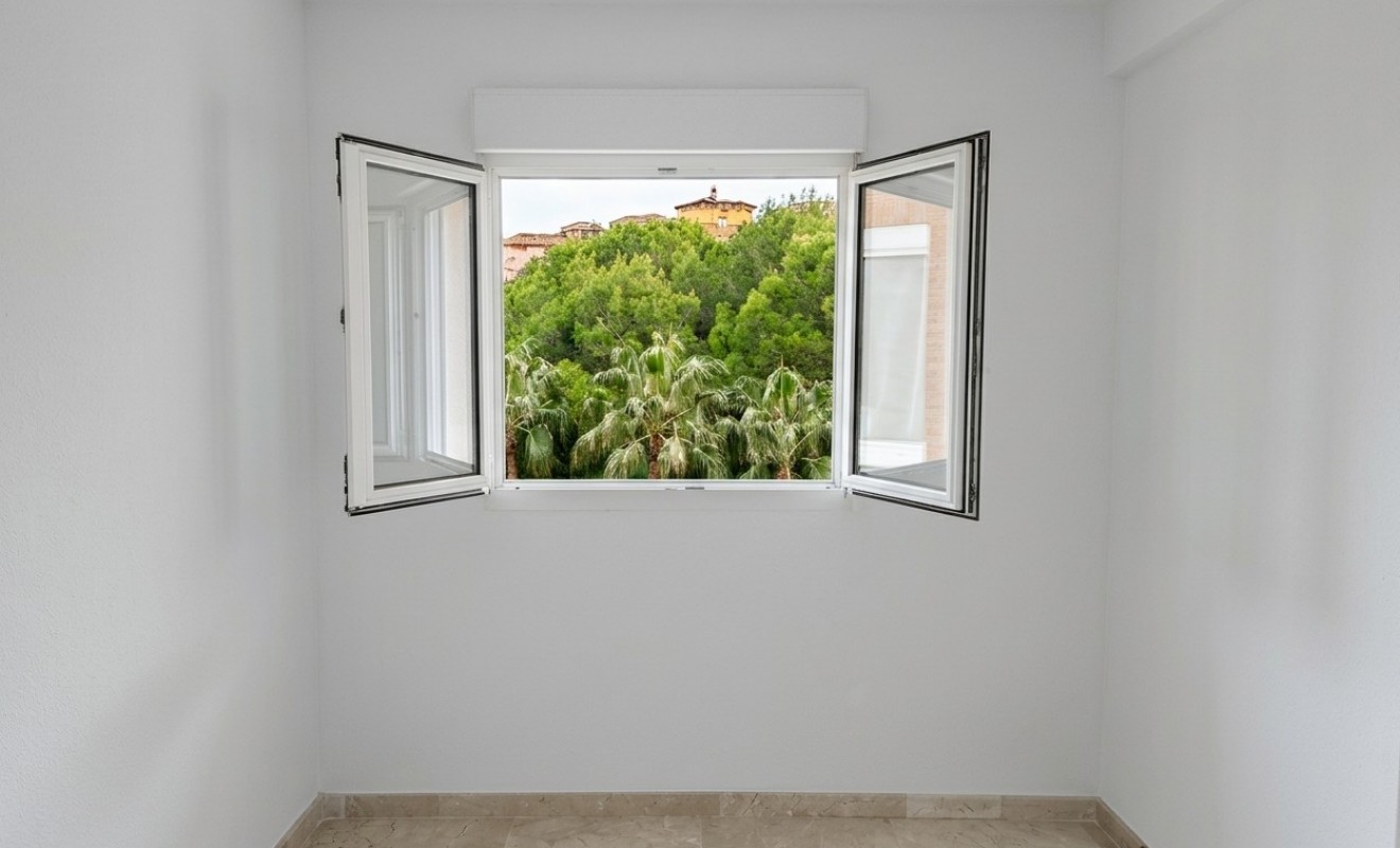 Sale - Apartment / flat - Orihuela Costa - Dehesa de campoamor